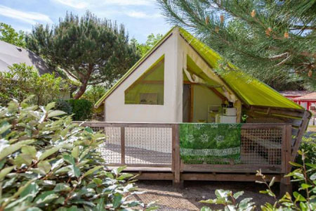 Camping avec tente aménagée dans les Landes : vivez l'expérience du glamping en bord de mer !